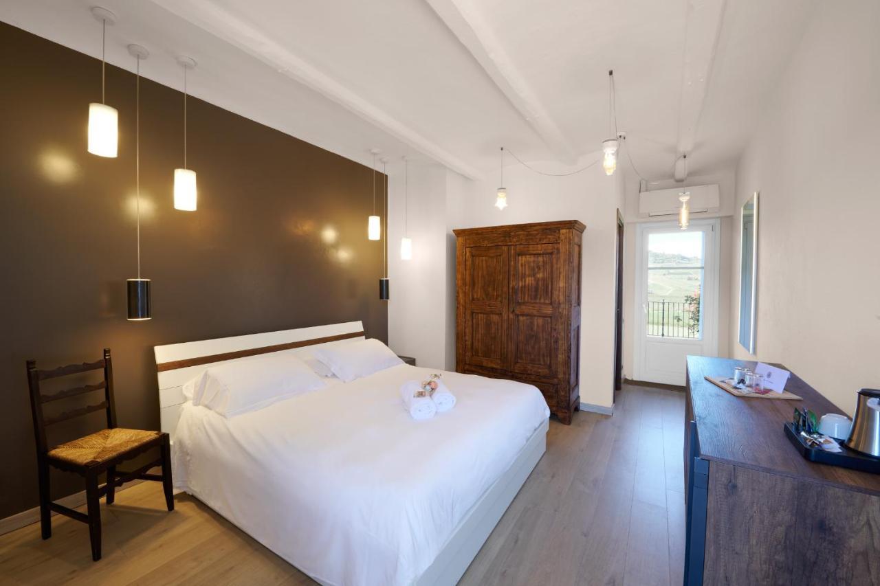 Agriturismo Cascina Sciulun Монфорте-д'Альба Экстерьер фото